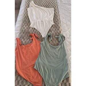 PINK LILLY Lot Of 3 Bodysuits Size M